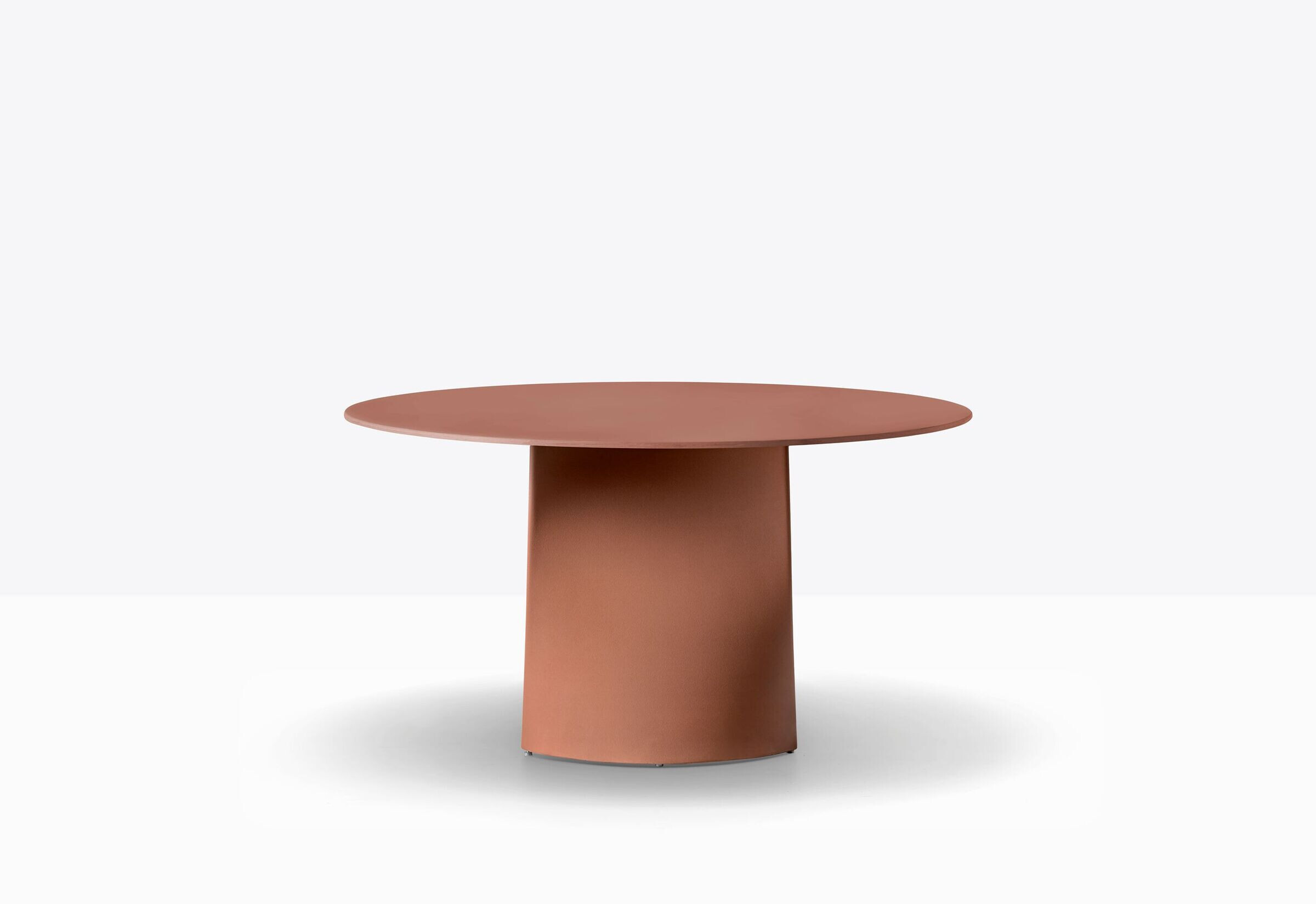 https://archello.com/product/95671/attachments/photos-videos/2