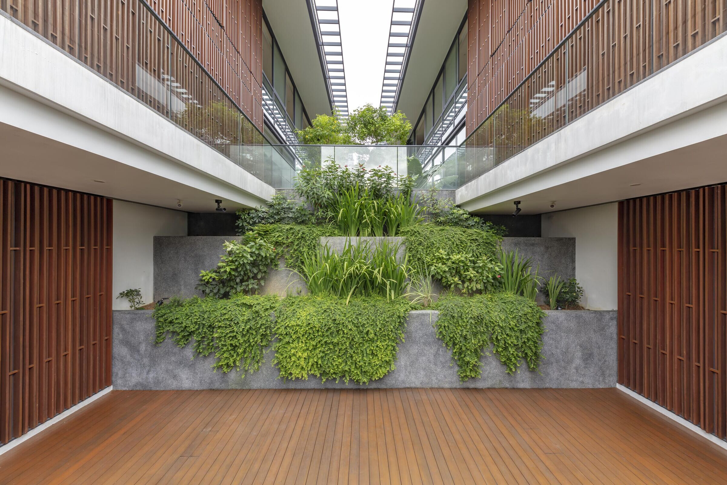 https://archello.com/story/152673/attachments/photos-videos/10 photo_credit Masano Kawana