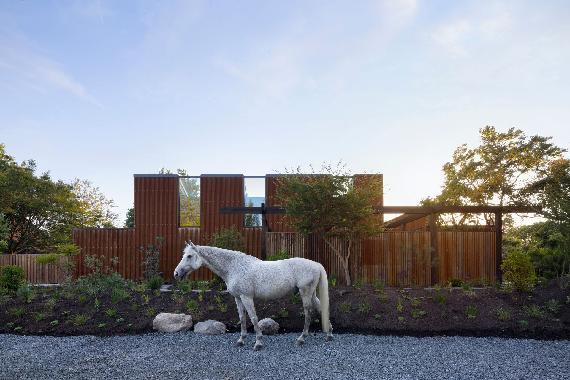 https://archello.com/story/152762/attachments/photos-videos/3 photo_credit Ema Peter Photography
