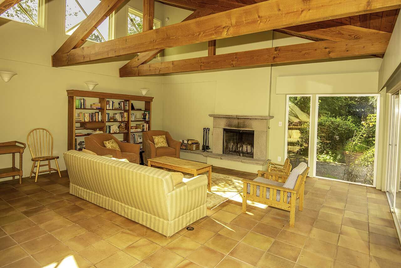 https://archello.com/story/152762/attachments/photos-videos/9 photo_credit Courtesy of Measured Architecture