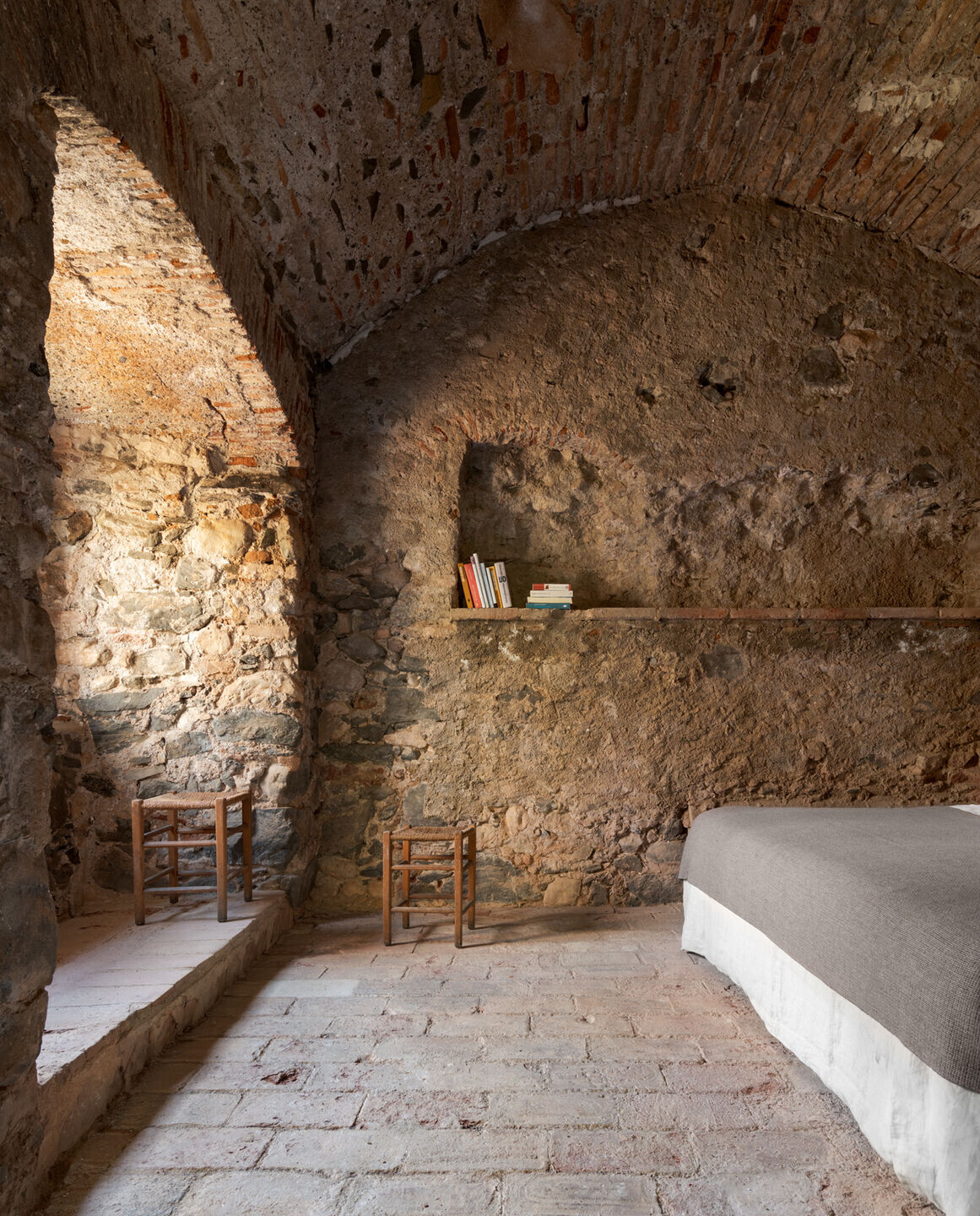 https://archello.com/story/152777/attachments/photos-videos/9 photo_credit Eugeni Pons