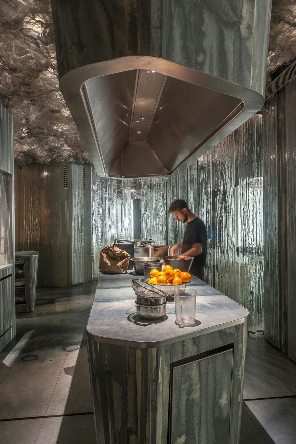 https://archello.com/story/152876/attachments/photos-videos/9 photo_credit ©Adrià Goula, ©Pep Sau