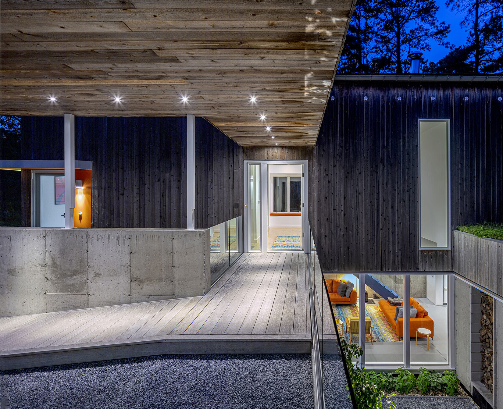 https://archello.com/story/152927/attachments/photos-videos/9 photo_credit Paul Warchol Photography
