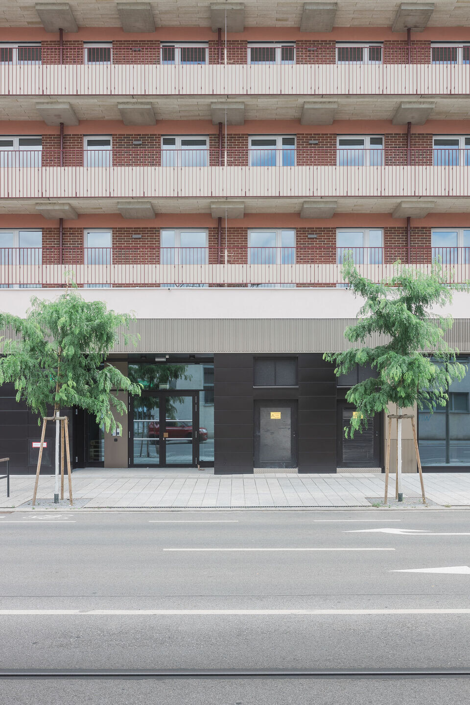 https://archello.com/story/152974/attachments/photos-videos/5 photo_credit Emilian Hinteregger