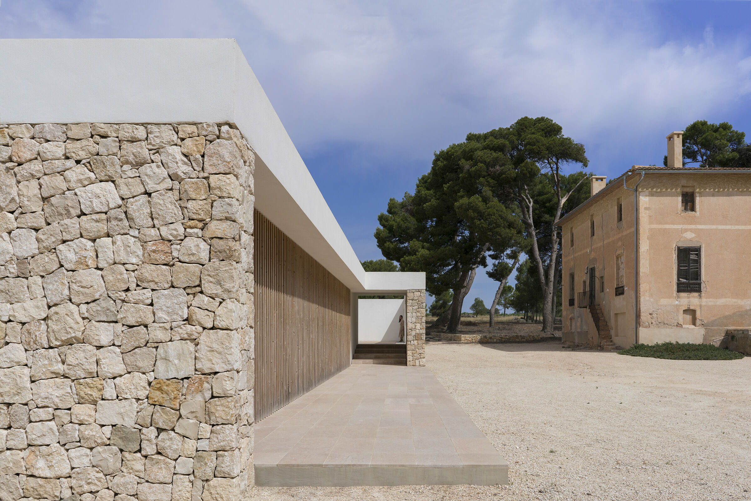 https://archello.com/story/153103/attachments/photos-videos/4 photo_credit Adrian Mora Moroto