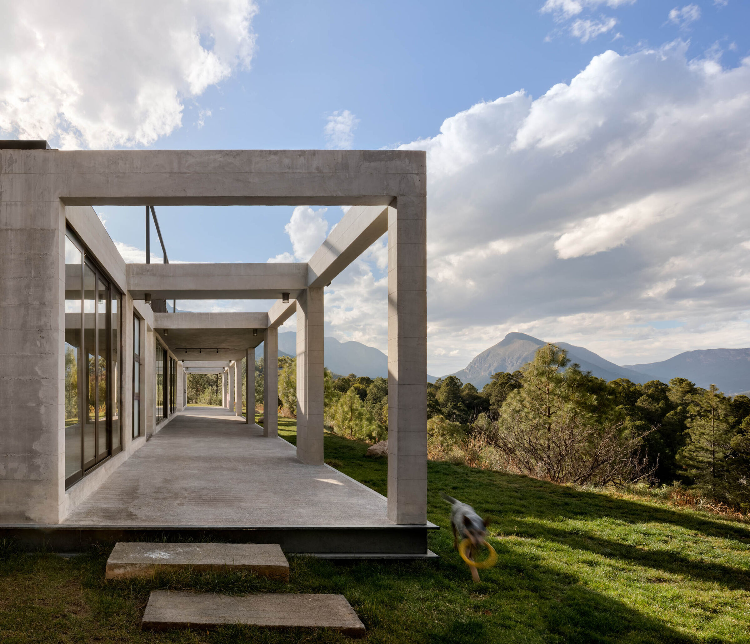 https://archello.com/story/153051/attachments/photos-videos/10 photo_credit Rafael Gamo