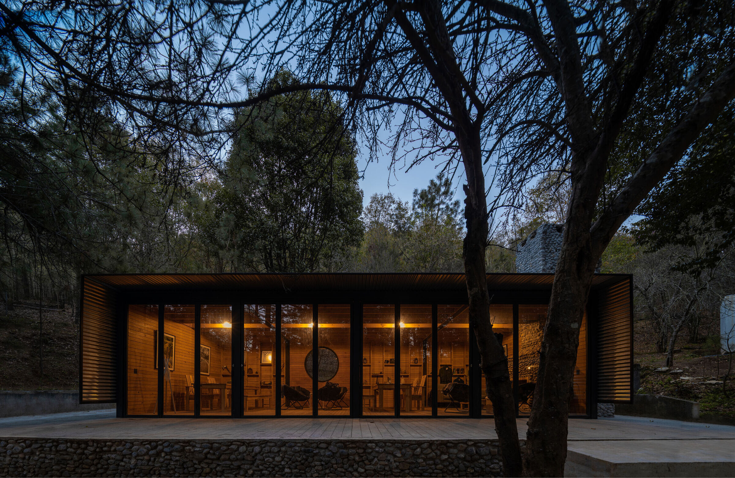 https://archello.com/story/153049/attachments/photos-videos/3 photo_credit Recording Architecture