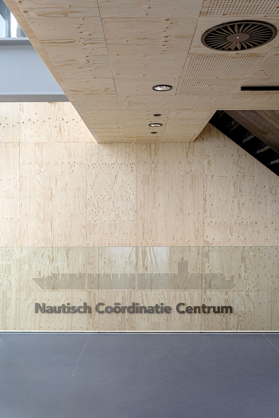 https://archello.com/story/153208/attachments/photos-videos/6 photo_credit Leonard Fäustle
