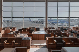 Schiphol Lounge 2