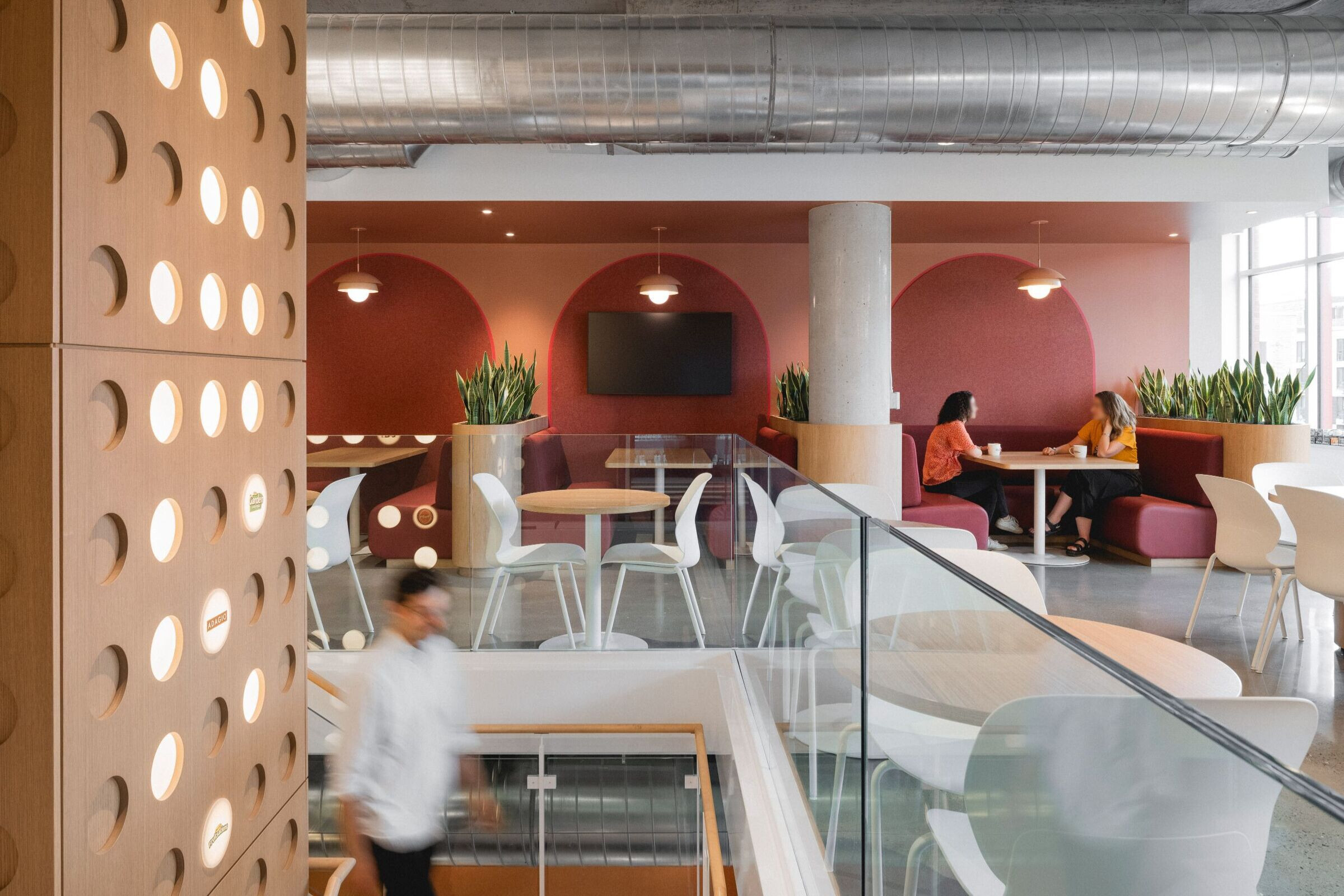 https://archello.com/story/153653/attachments/photos-videos/3 photo_credit Raphaël Thibodeau
