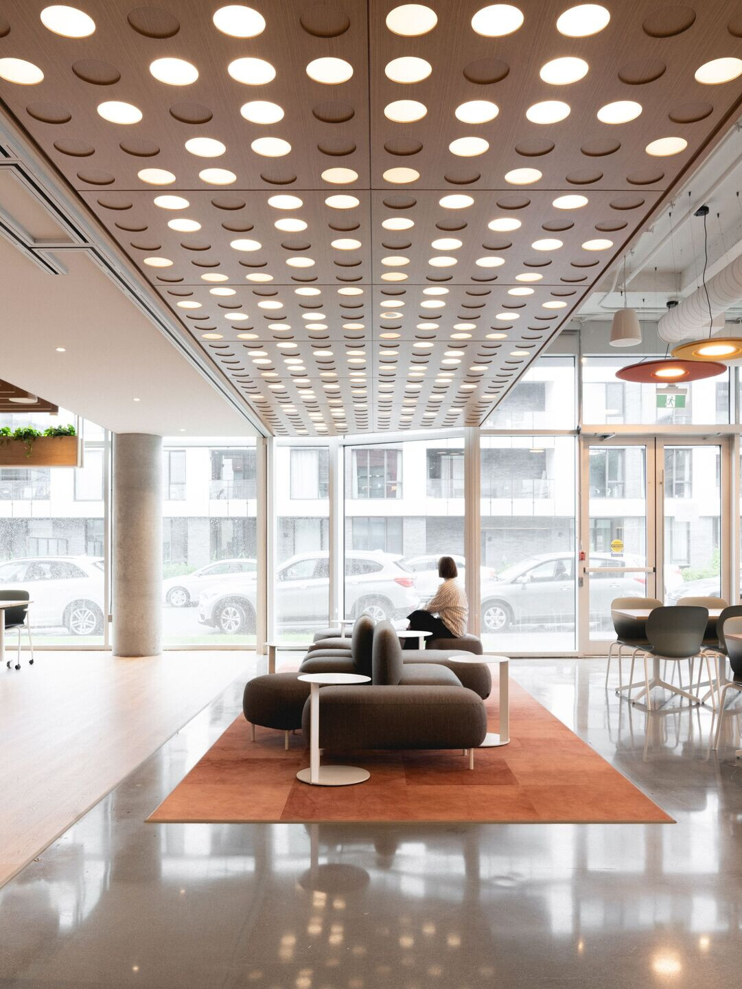 https://archello.com/story/153653/attachments/photos-videos/11 photo_credit Raphaël Thibodeau
