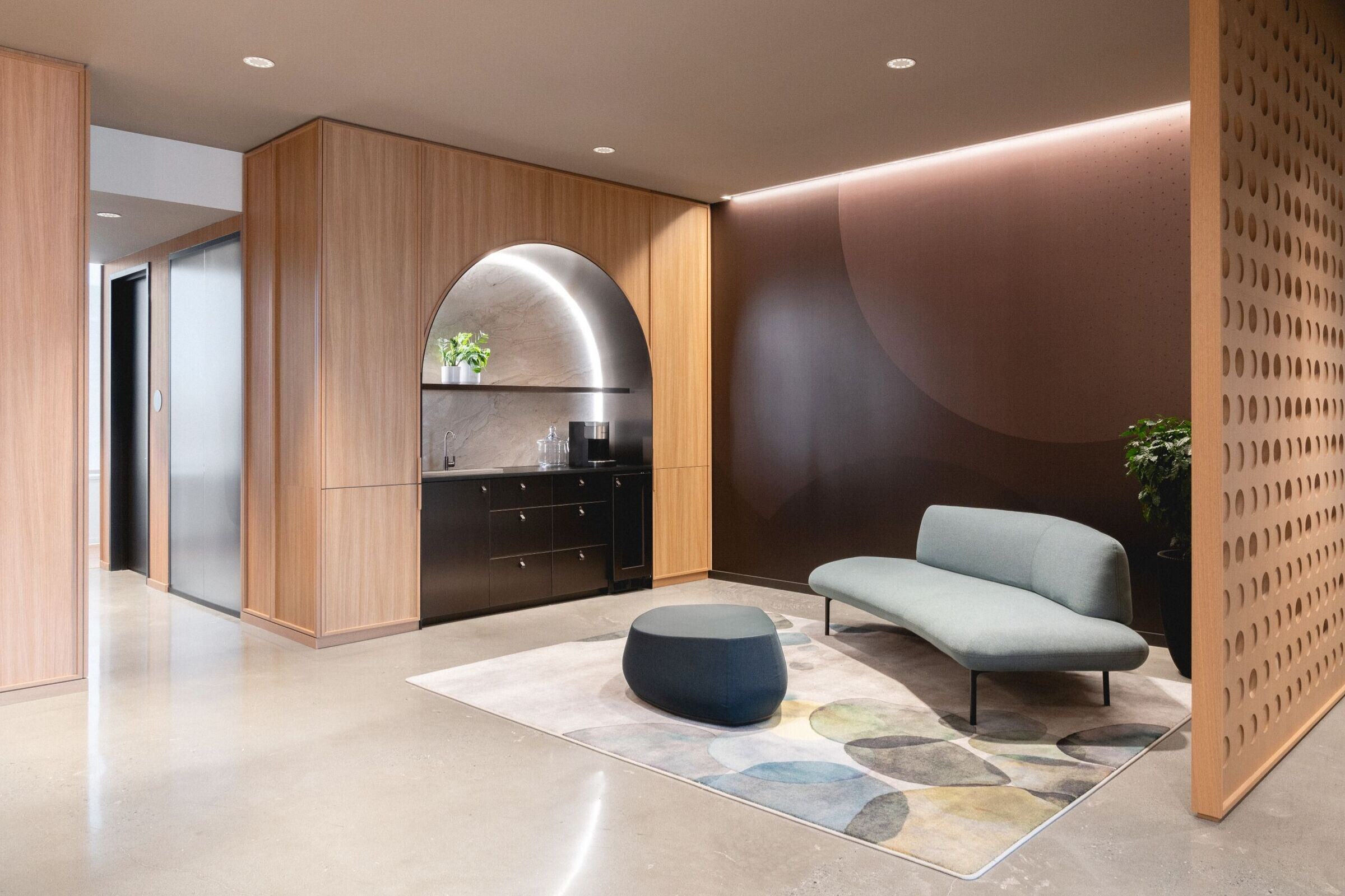 https://archello.com/story/153653/attachments/photos-videos/18 photo_credit Raphaël Thibodeau