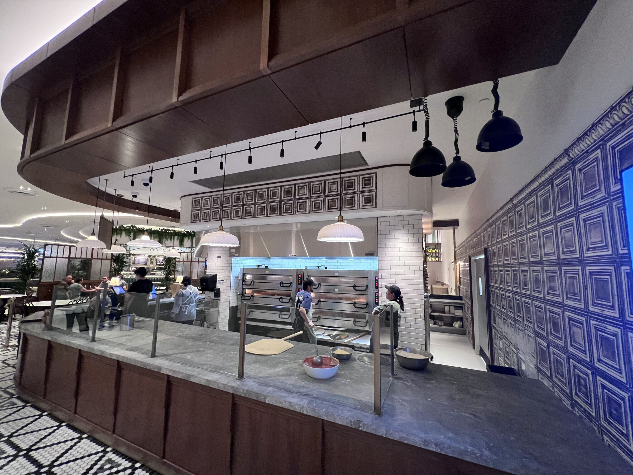 https://archello.com/story/153818/attachments/photos-videos/3 photo_credit MP Lighting