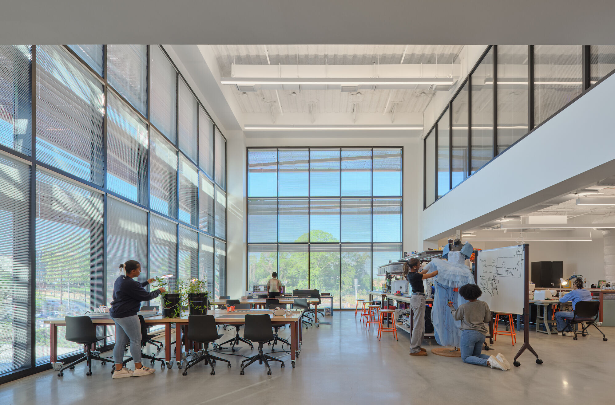 https://archello.com/story/154200/attachments/photos-videos/3 photo_credit Tom Harris