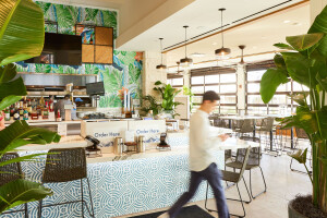 Tommy Bahama Marlin Bar