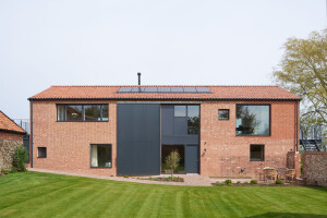 Manor Farm Barn
